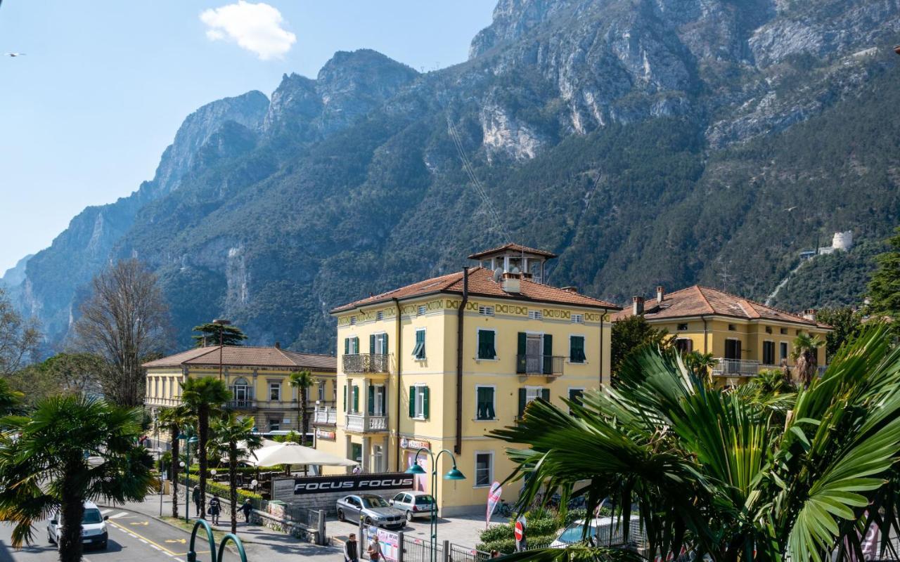 - Free Parking Apartment Riva del Garda